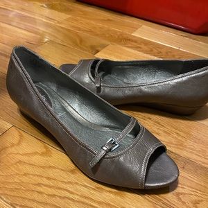 Clarks artisan shoes